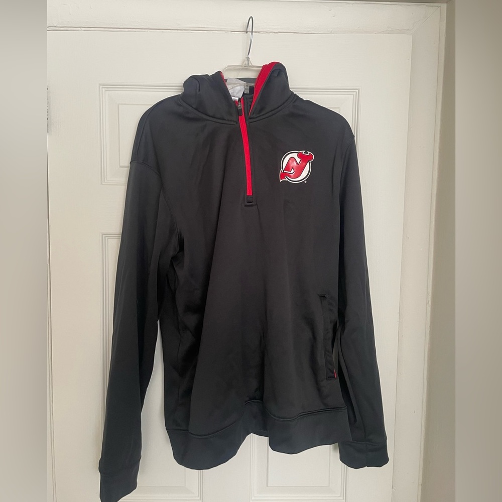 Mens New Jersey Devils Hooded Quarter Zip